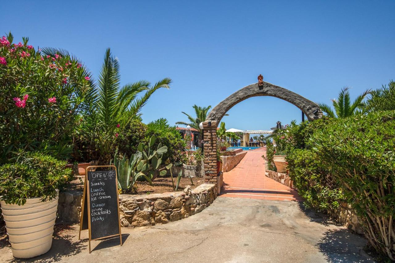 Stavros Villas&Apartments Gerani  ภายนอก รูปภาพ